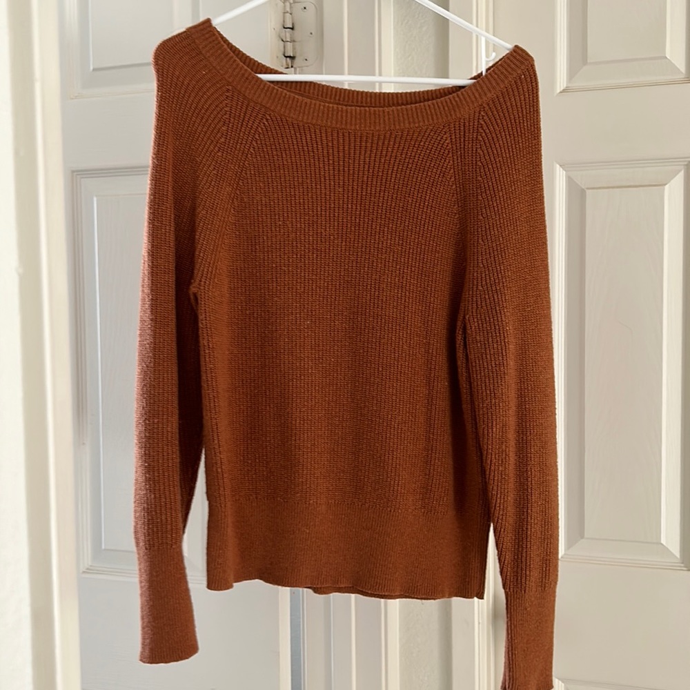 Gap boatneck burnt orange sweater size S